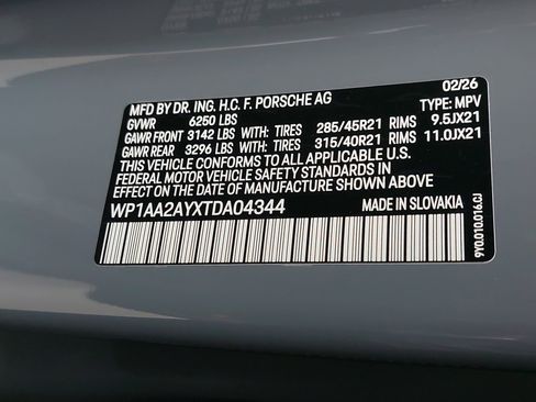 New 2026 Porsche Cayenne image 37