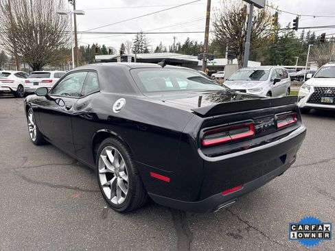Used 2019 Dodge Challenger GT w/ Plus Package image 5