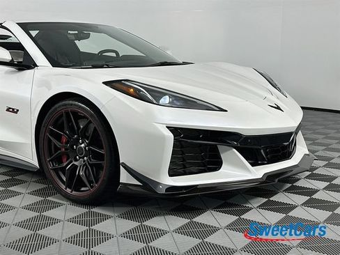 Used 2023 Chevrolet Corvette Z06 RWD image 53