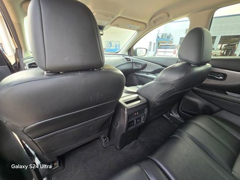 Used 2023 Nissan Murano SV image 17
