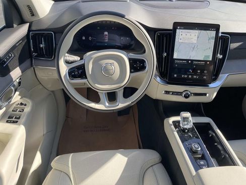 New 2026 Volvo XC90 B6 Ultra image 14