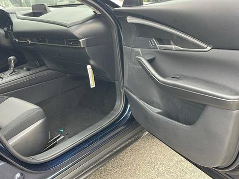 New 2025 MAZDA CX-30 AWD 2.5 S image 32