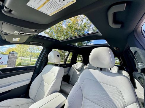 Used 2018 Mercedes-Benz GLS 450 4MATIC image 13