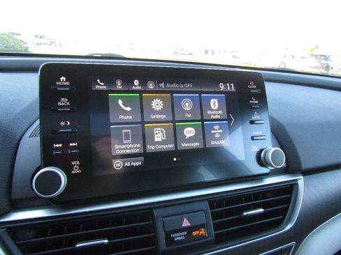 Used 2020 Honda Accord EX image 18