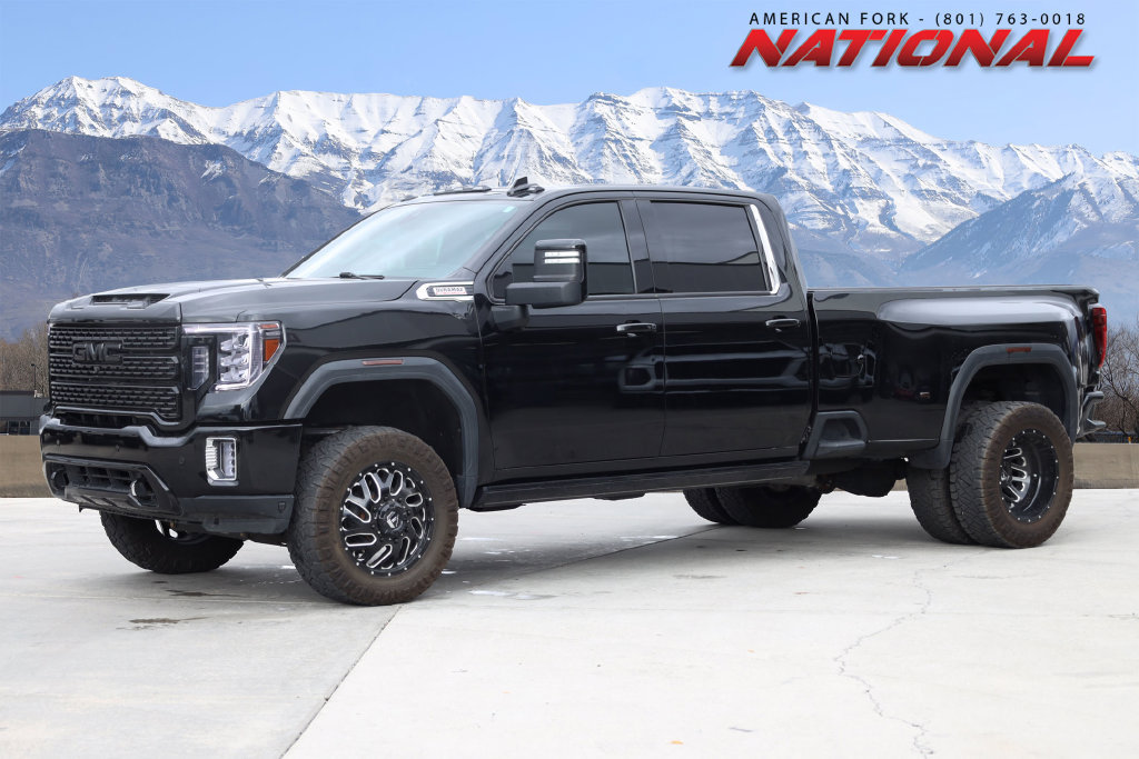 Used 2021 GMC Sierra 3500 Denali w/ Denali Ultimate Package AWD/4WD image 1
