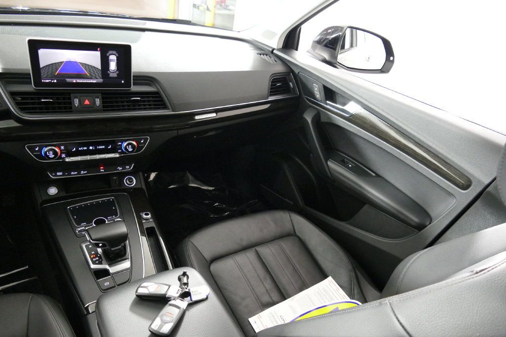 Used 2019 Audi Q5 Premium AWD/4WD image 29