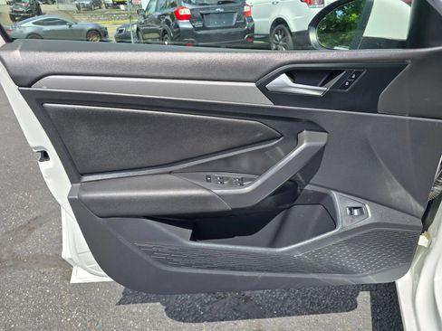 Used 2019 Volkswagen Jetta S w/ Driver Assistance Package FWD image 20