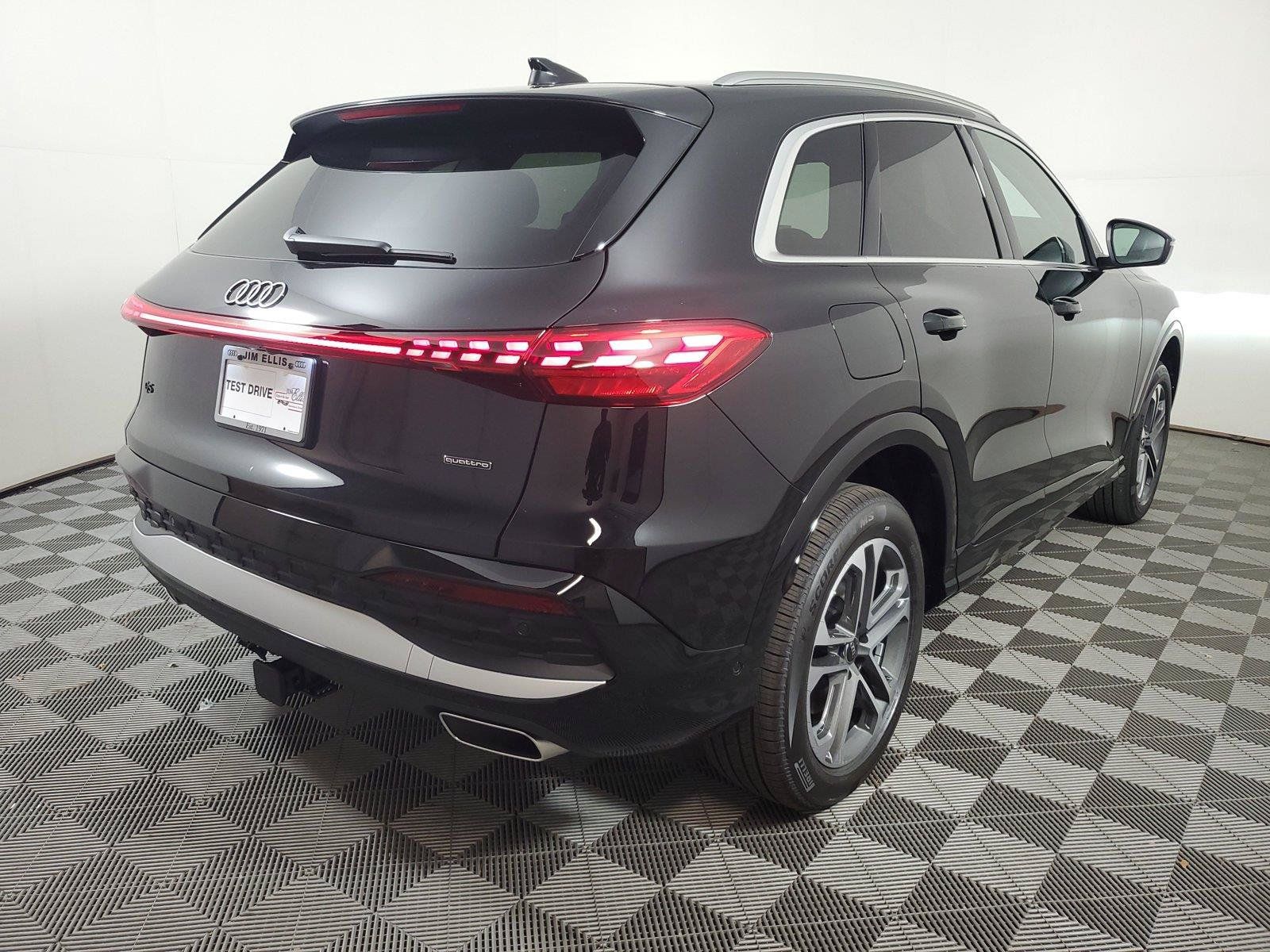 New 2026 Audi Q5 Premium Plus AWD/4WD image 6