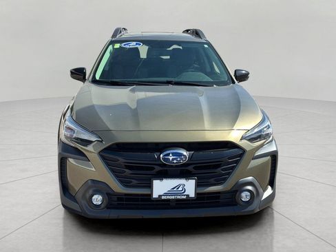 Used 2024 Subaru Outback Onyx Edition XT w/ Tech Package 3 AWD/4WD image 3
