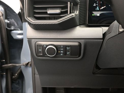 New 2025 Ford Mustang Coupe image 12