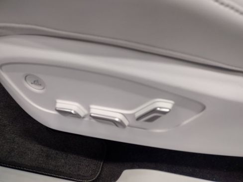 New 2026 Hyundai Ioniq 9 Calligraphy AWD/4WD image 31