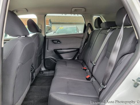 Used 2023 Nissan Rogue S FWD image 9