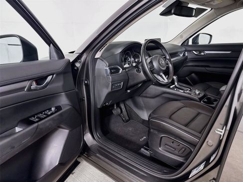 Used 2025 MAZDA CX-5 AWD 2.5 S w/ Preferred Package image 3