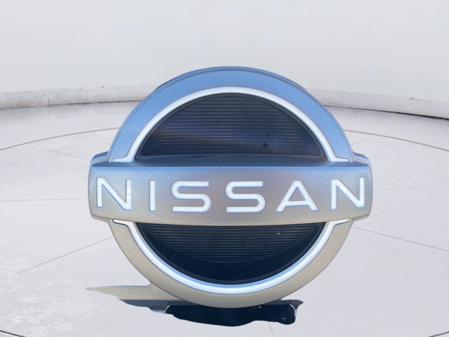 Used 2024 Nissan Frontier SV RWD image 10