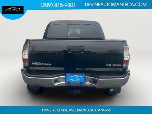 Used 2011 Toyota Tacoma 4x4 Double Cab w/ SR5 Pkg #2 image 4