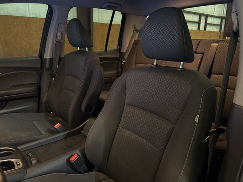 Used 2019 Honda Ridgeline Sport image 15