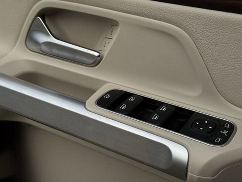 Used 2023 Mercedes-Benz GLB 250 GLB 250 image 26