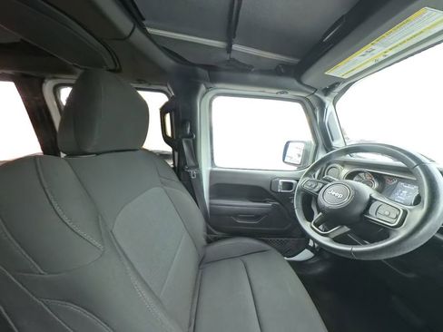 Certified 2022 Jeep Wrangler Unlimited Sport image 26