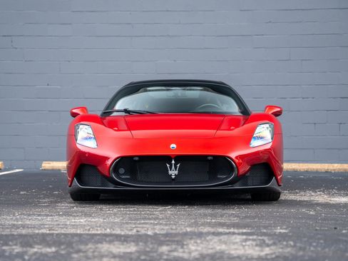 Used 2023 Maserati MC20 Spyder image 7