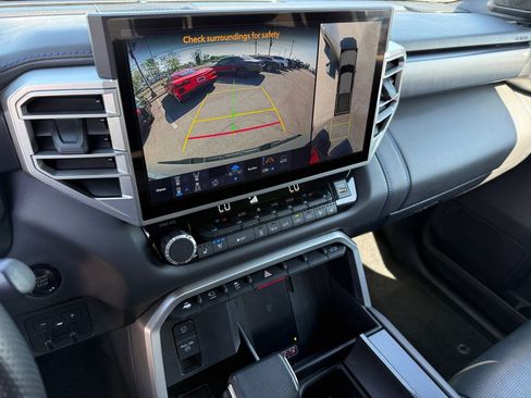 Used 2025 Toyota Tundra Platinum image 17