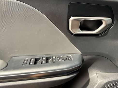 Used 2025 Kia K4 FWD image 13