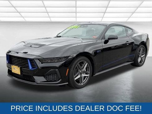 Certified 2025 Ford Mustang GT Premium RWD image 4