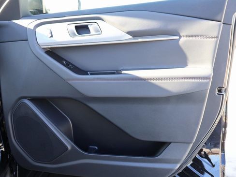 New 2026 Ford Explorer Active w/ Active Comfort Package image 9