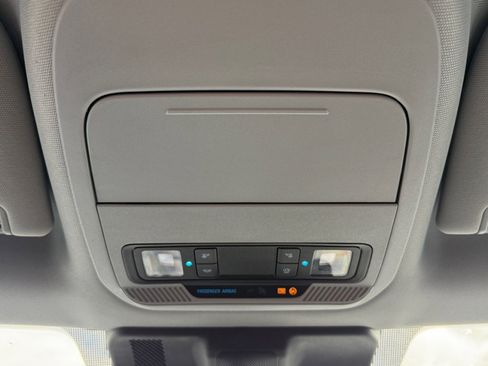 Used 2024 Ford F350 XLT image 32