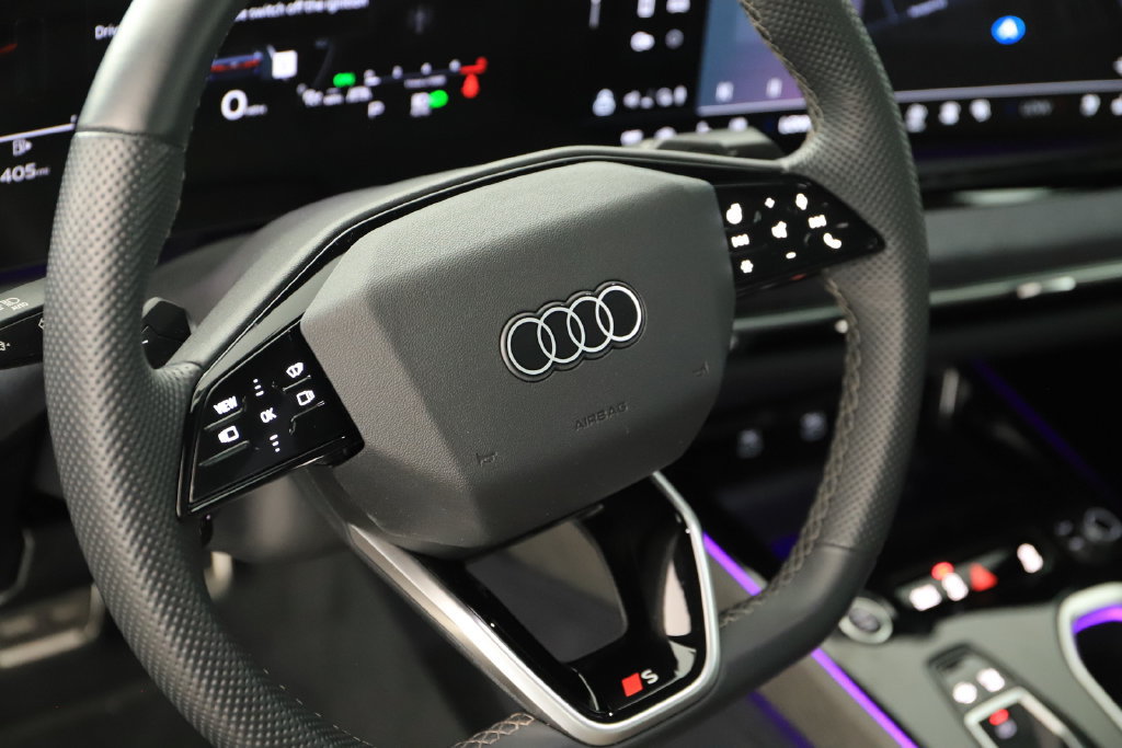 Certified 2026 Audi A6 Prestige w/ Audi Exclusive Design Package AWD/4WD image 16
