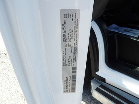 Used 2025 RAM ProMaster 2500 w/ U-Haul Equipment Group FWD image 56