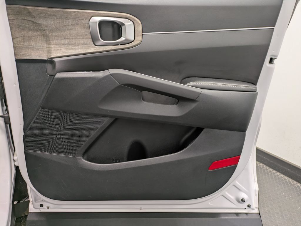 Certified 2023 Kia Sorento X-Line EX AWD/4WD image 27