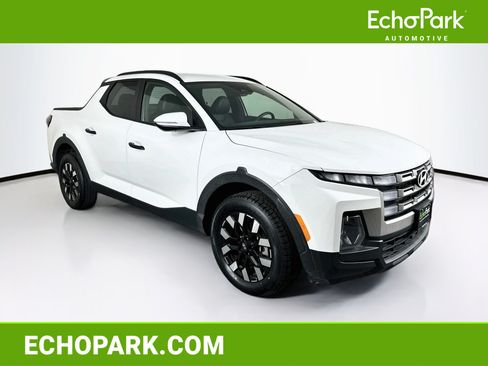 Used 2025 Hyundai Santa Cruz SEL FWD image 1