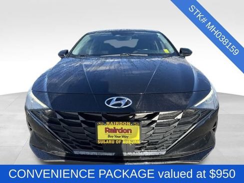 Used 2021 Hyundai Elantra SEL w/ Convenience Package image 2