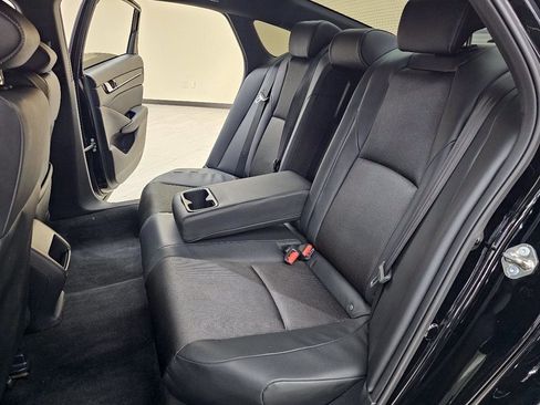 Used 2018 Honda Accord Sport image 23