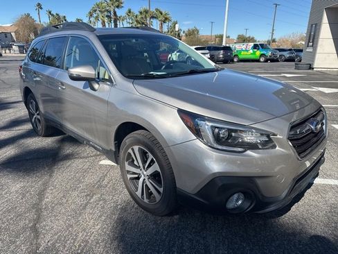 Used 2019 Subaru Outback 2.5i Limited image 3