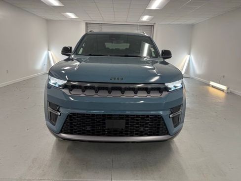 New 2026 Jeep Grand Wagoneer Limited image 2