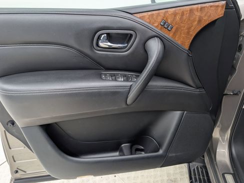 Used 2018 INFINITI QX80 2WD w/ Driver Assistance Package image 22