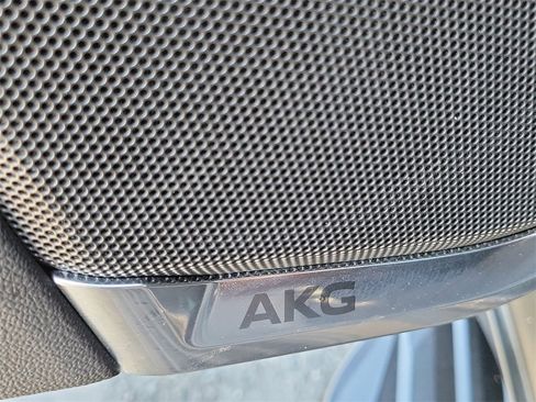 Certified 2024 Cadillac Escalade Premium Luxury image 24