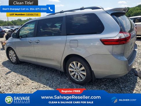 Used 2017 Toyota Sienna XLE AWD/4WD image 3