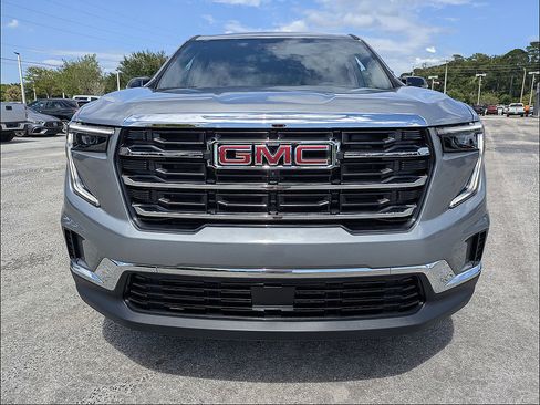 New 2026 GMC Acadia Elevation FWD image 9