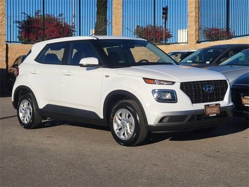 New 2026 Hyundai Venue SE image 26