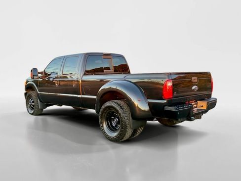 Used 2014 Ford F350 Lariat w/ Lariat Ultimate Package image 3
