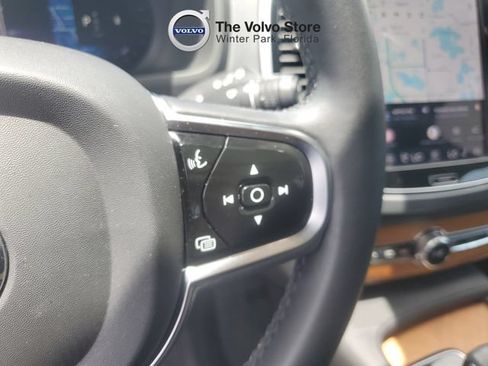 Certified 2023 Volvo XC90 B6 Plus w/ Protection Package Premier AWD/4WD image 20