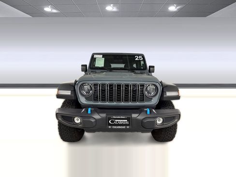 Used 2025 Jeep Wrangler Unlimited Rubicon 4xe w/ Safety Group AWD/4WD image 6