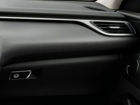 New 2026 Genesis G70 2.5T Prestige image 23