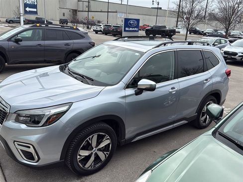 Used 2021 Subaru Forester Touring w/ Popular Package #2 image 7