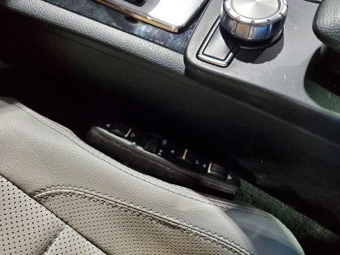 Used 2013 Mercedes-Benz E 350 Coupe image 32