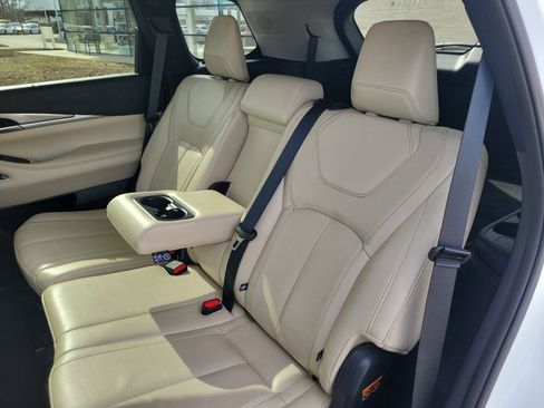 Used 2025 INFINITI QX60 Luxe image 29