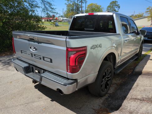 Used 2024 Ford F150 Lariat w/ Equipment Group 502A High AWD/4WD image 5