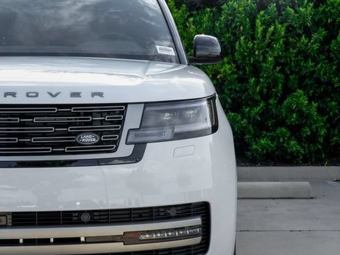 New 2026 Land Rover Range Rover Long Wheelbase SE AWD/4WD image 57